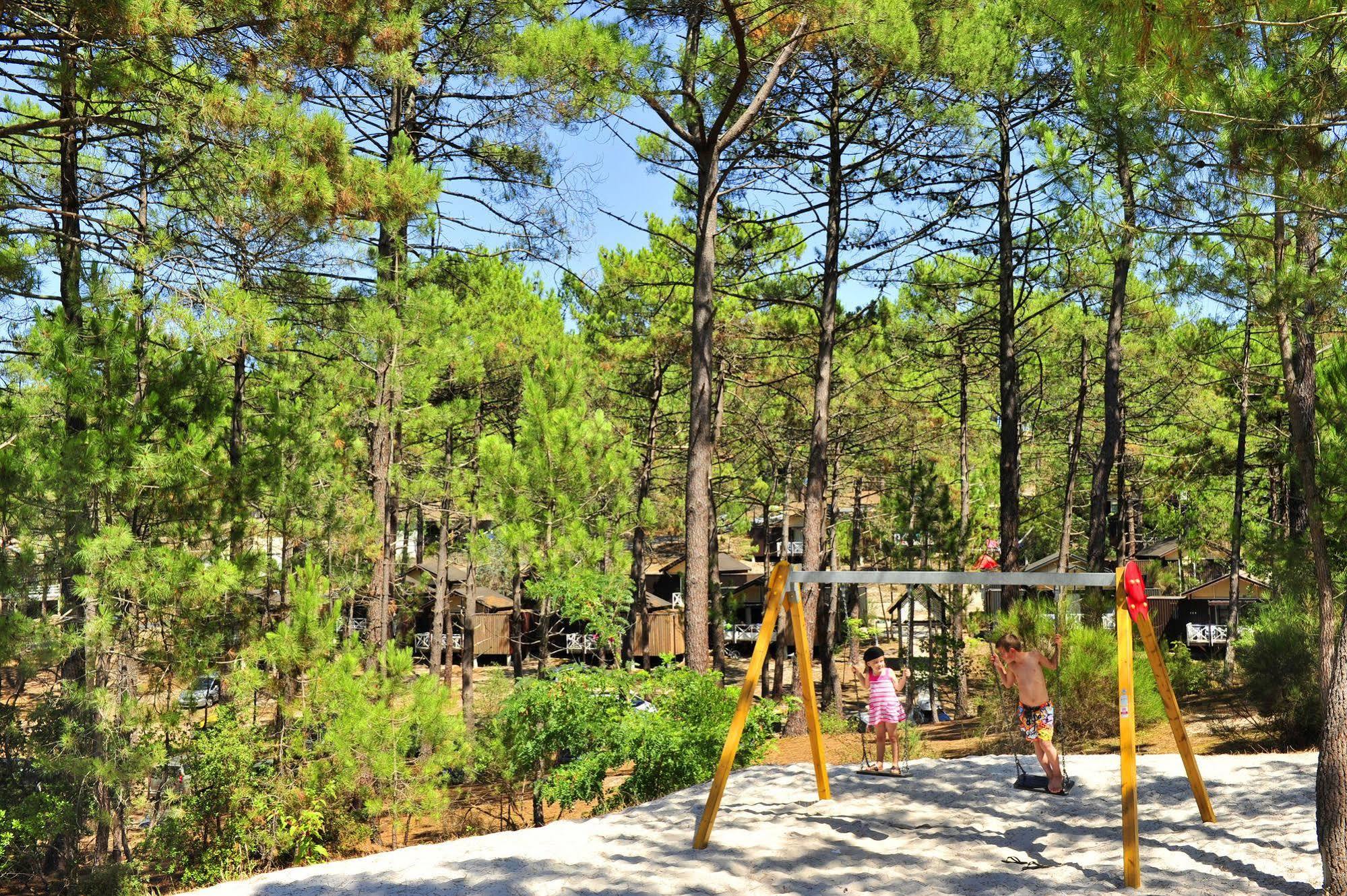 Vtf Les Oyats Sylvadoures Otel Maubuisson Dış mekan fotoğraf